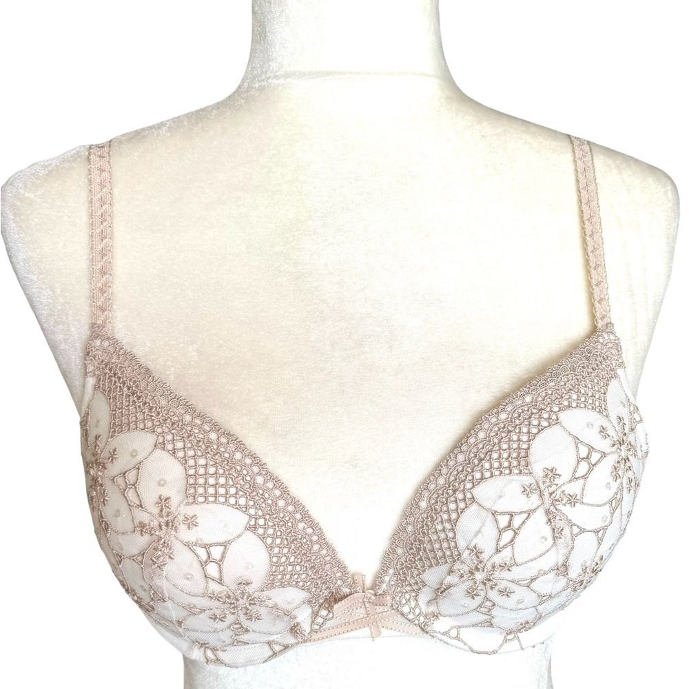 Victoria’s Secret Dream Angels Sequin Laced Push Up Bra Intimates Women’s